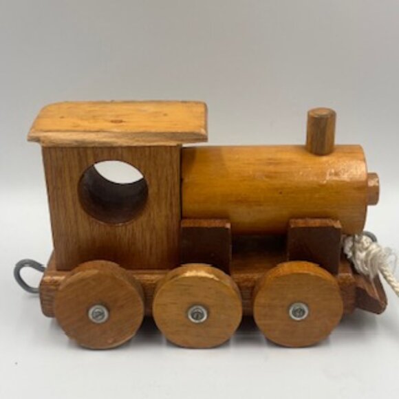 Vintage Handcrafted Wooden Toy Train pull toy  with 5 Linkable Cars hardwoods - Picture 9 of 12